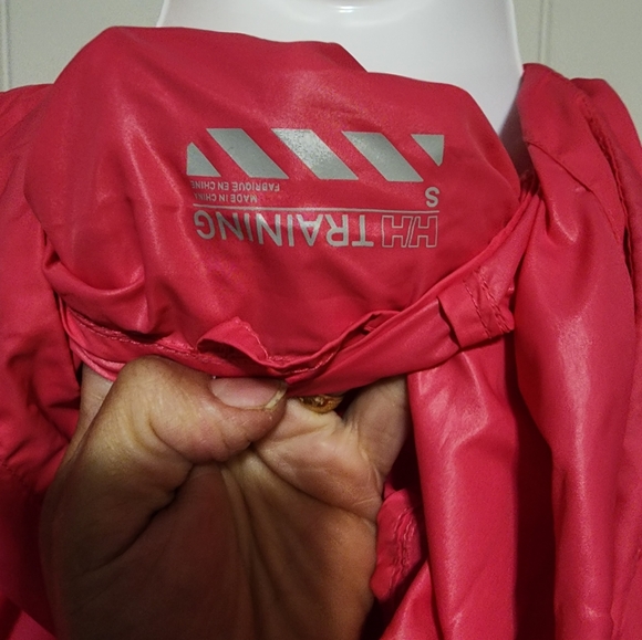 Helly hansen jacket for women size small - Picture 4 of 4